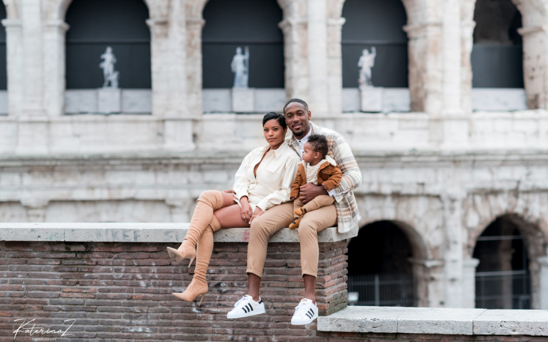 Family photoshoot in Rome. Colosseo and Roman Forum